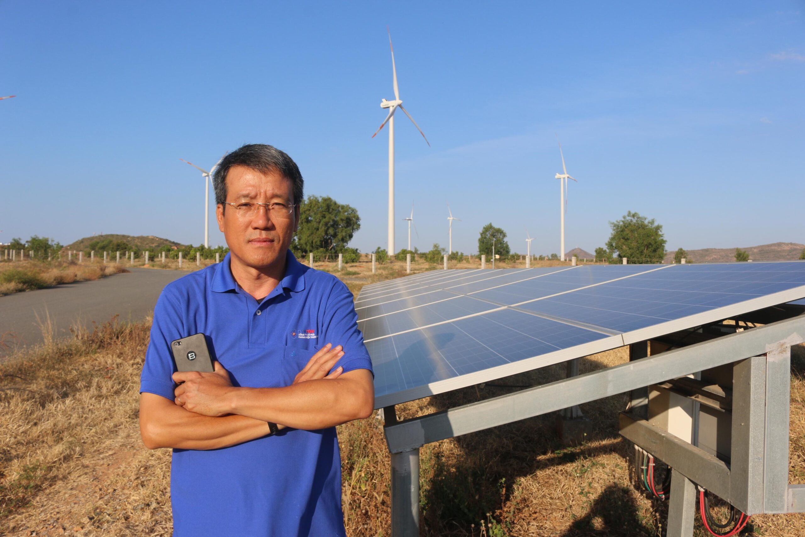 Panel 1. Bui Van Thinh- Chairman of Binh Thuan Wind and Solar Energy Association